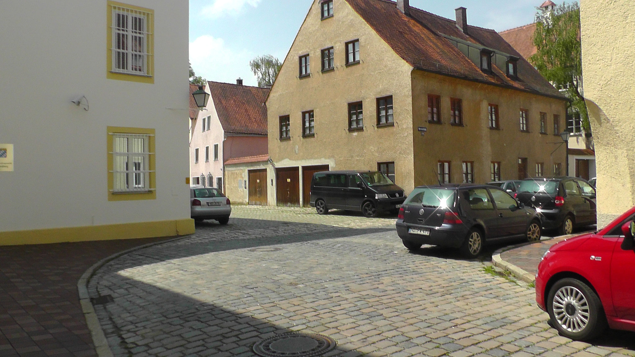 Rundgang durch den Hofgarten mit Anfang am Gefängnis.